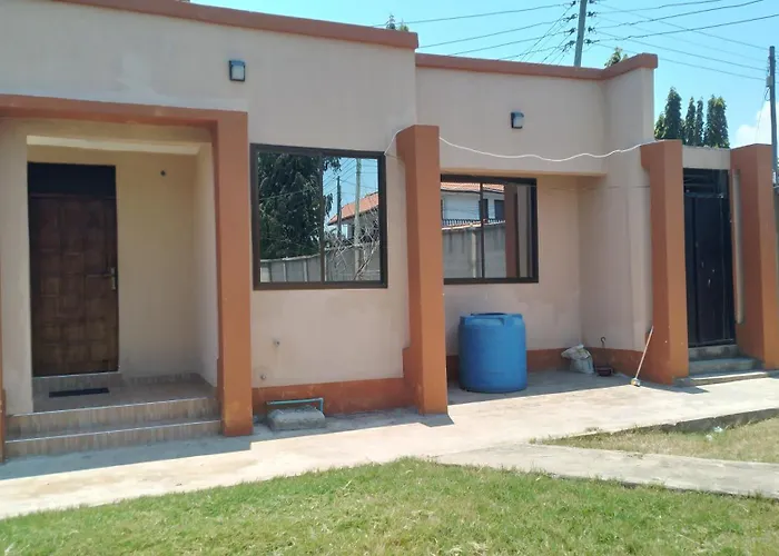 Cool Home At Mbezi Beach