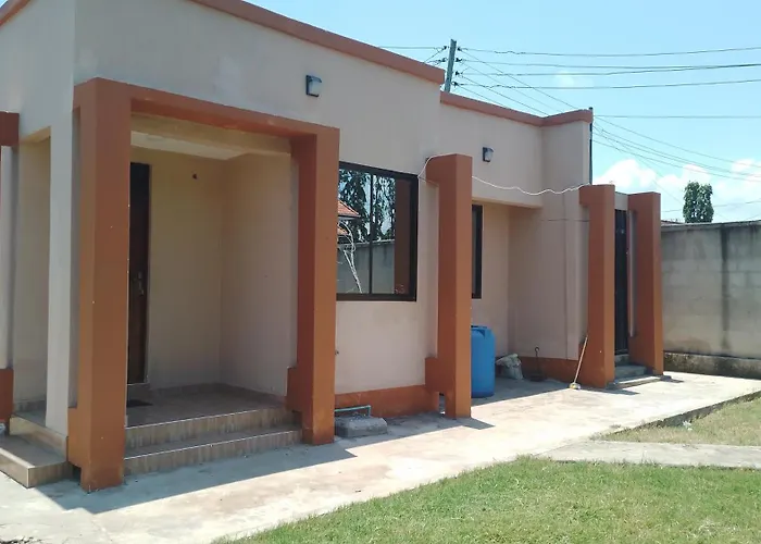 Cool Home At Mbezi Beach